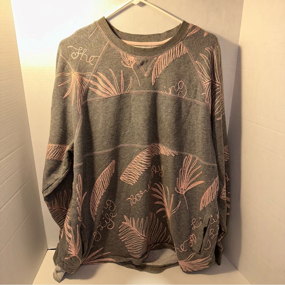 Born Free 3X women’s sweater